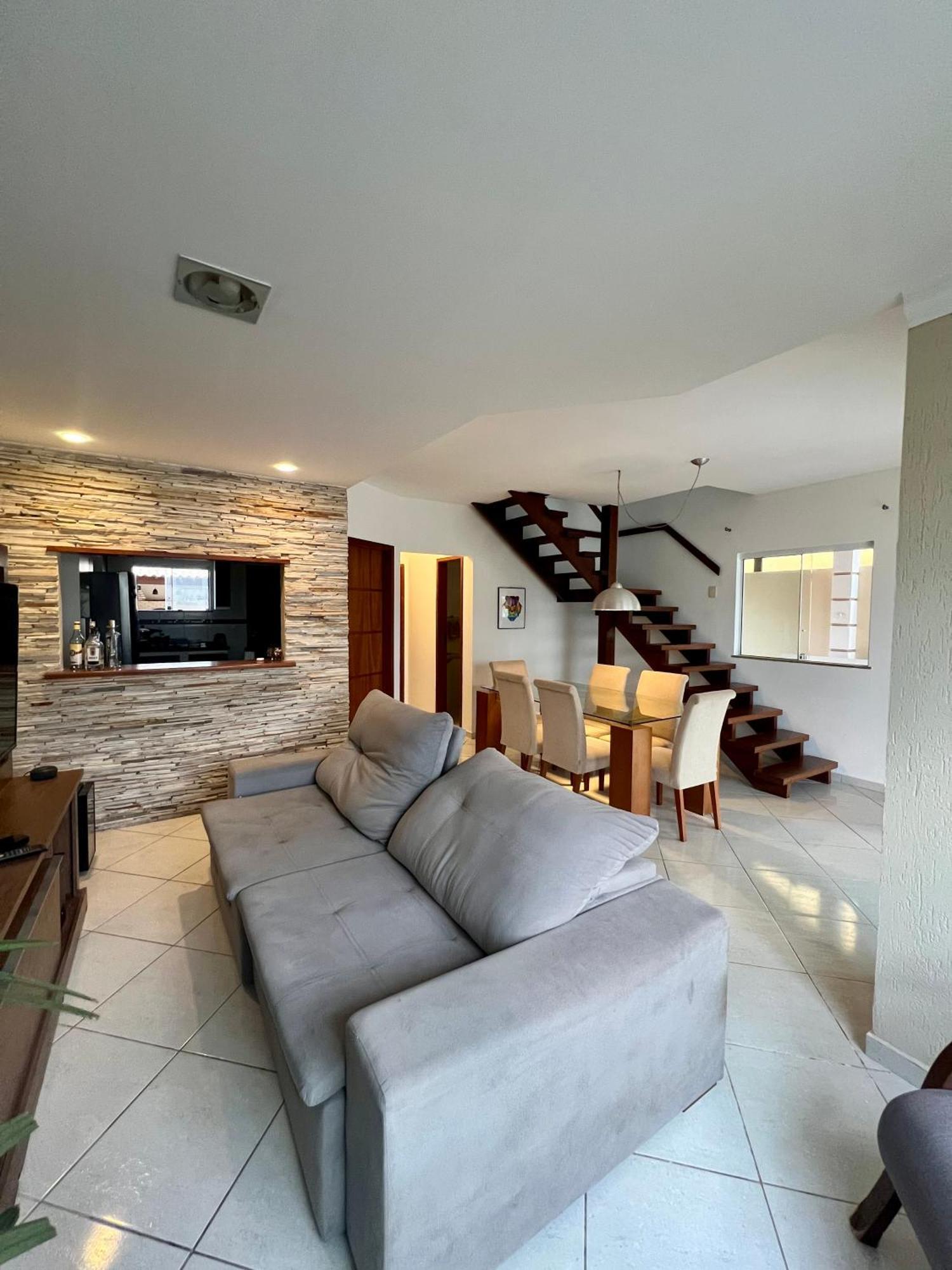 Casa Com Piscina, Churrasqueira E Ar Condicionado Em * Cabo Frio